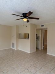 6402 Del Monte Drive 60, Houston, TX 77057