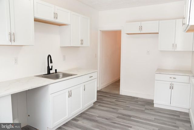 619 GEARY ST, Harrisburg, PA 17110