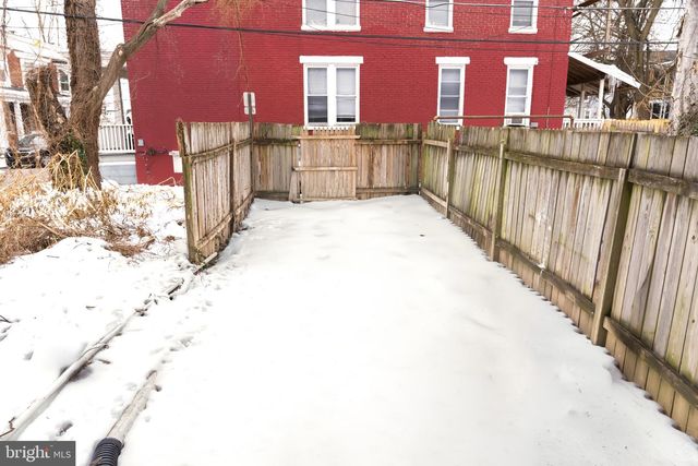 619 GEARY ST, Harrisburg, PA 17110