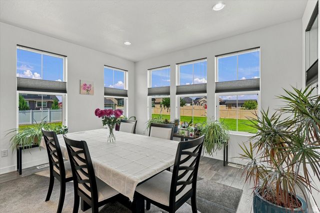 454 W 1025 S, Farmington, UT 84025