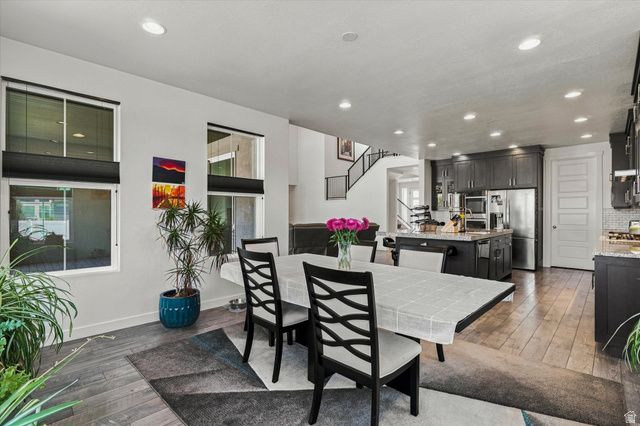 454 W 1025 S, Farmington, UT 84025