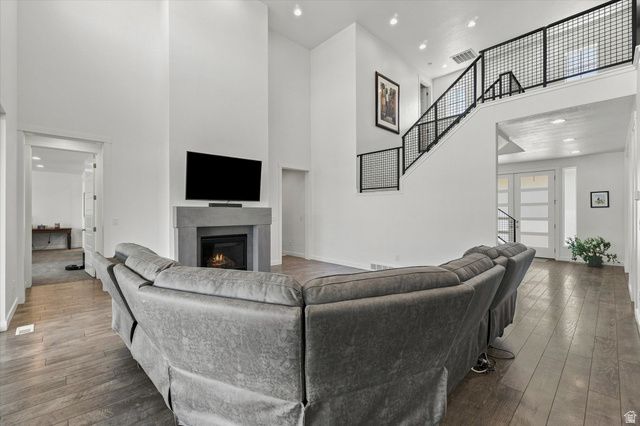 454 W 1025 S, Farmington, UT 84025