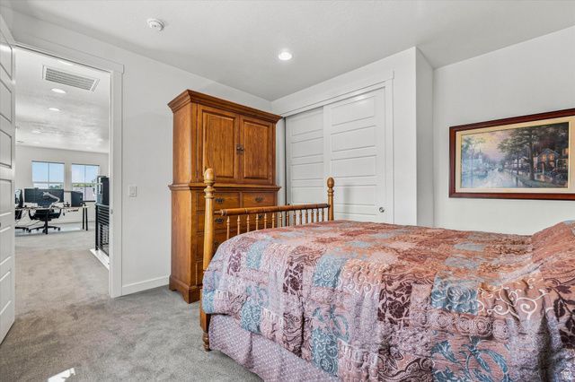 454 W 1025 S, Farmington, UT 84025
