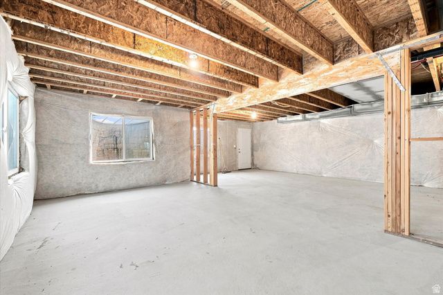 454 W 1025 S, Farmington, UT 84025