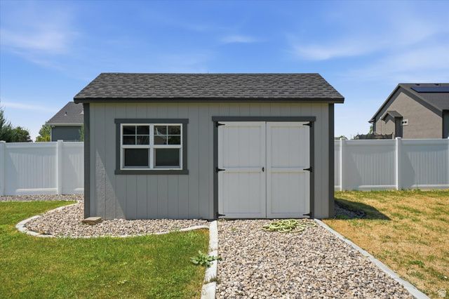 454 W 1025 S, Farmington, UT 84025