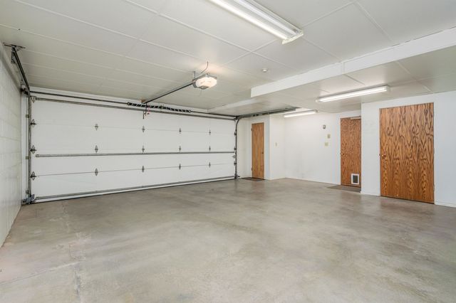 702 Golfmore Dr Apt F, Grand Junction, CO 81506