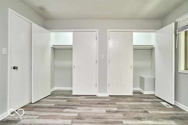9740 Lakeshore Drive E, Carmel, IN 46033