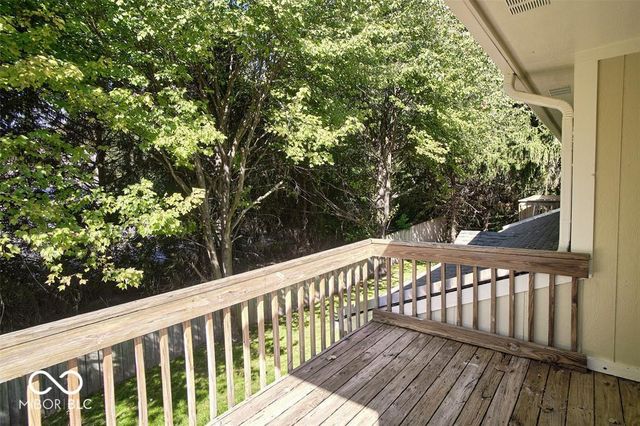 9740 Lakeshore Drive E, Carmel, IN 46033