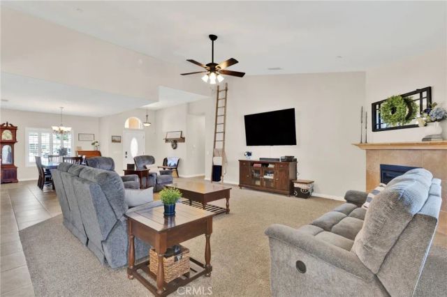 7735 Minstead, Hesperia, CA 92345