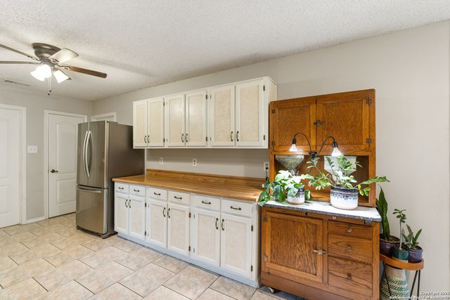 7111 Ranch Hill, San Antonio, TX 78250