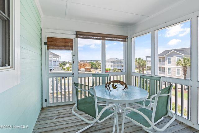 121 Ferry Road, Holden Beach, NC 28462