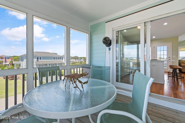 121 Ferry Road, Holden Beach, NC 28462