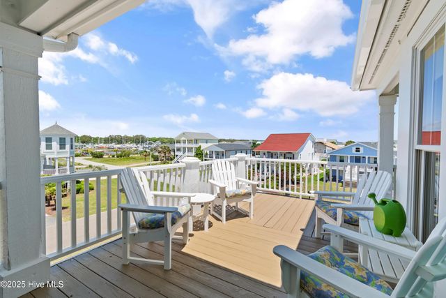 121 Ferry Road, Holden Beach, NC 28462