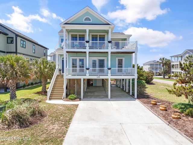 121 Ferry Road, Holden Beach, NC 28462
