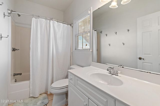 121 Ferry Road, Holden Beach, NC 28462