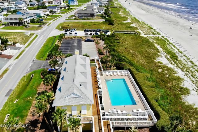 121 Ferry Road, Holden Beach, NC 28462