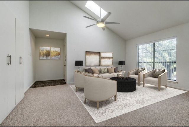 7525 Holly Hill Drive 56, Dallas, TX 75231