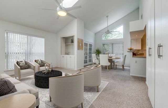 7525 Holly Hill Drive 56, Dallas, TX 75231