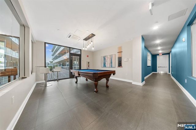 3 Somerset Lane 307, Edgewater, NJ 07020