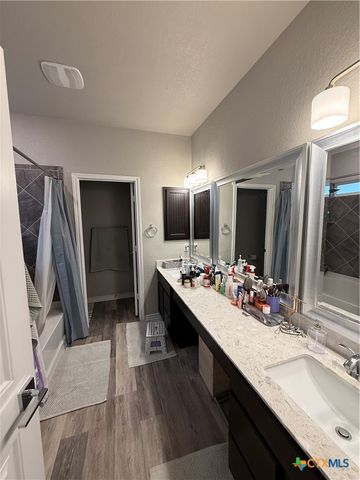 1908 Brandon Oak, New Braunfels, TX 78130