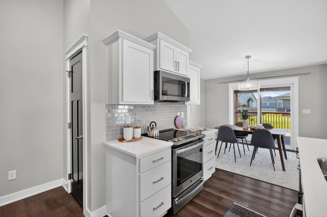 1511 NW Cedar Drive, Ankeny, IA 50023