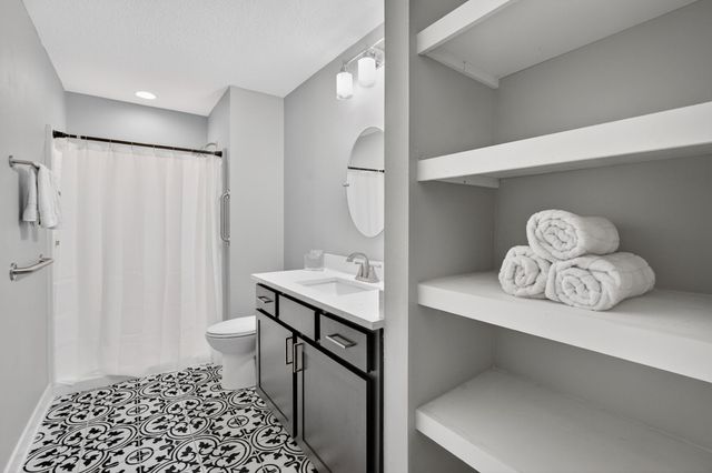 1511 NW Cedar Drive, Ankeny, IA 50023