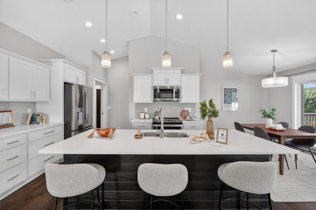1511 NW Cedar Drive, Ankeny, IA 50023