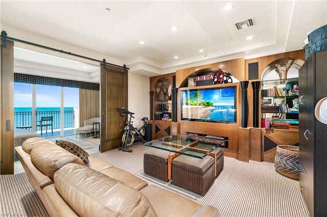 26868 Hickory BLVD, Bonita Springs, FL 34134