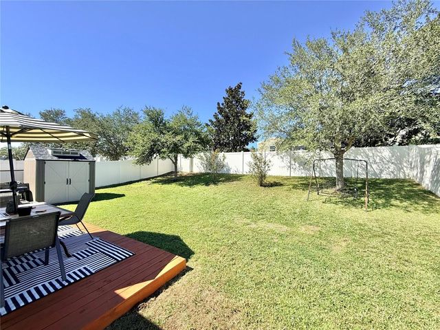 2769 LIMERICK CIRCLE, Grand Island, FL 32735