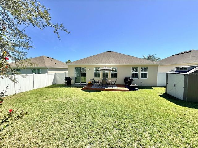 2769 LIMERICK CIRCLE, Grand Island, FL 32735