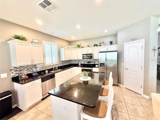 2769 LIMERICK CIRCLE, Grand Island, FL 32735
