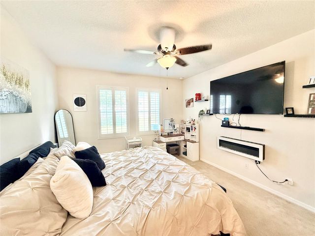 2769 LIMERICK CIRCLE, Grand Island, FL 32735