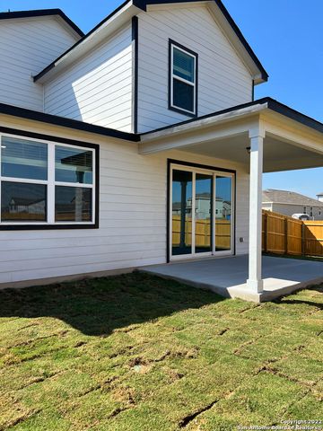 2164 Griffith, Seguin, TX 78155