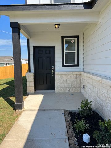 2164 Griffith, Seguin, TX 78155
