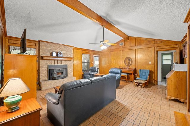 605 County Road 2445, Mineola, TX 75773