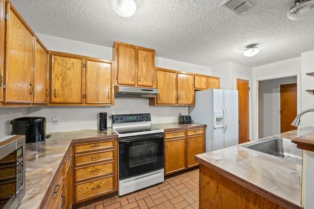 605 County Road 2445, Mineola, TX 75773