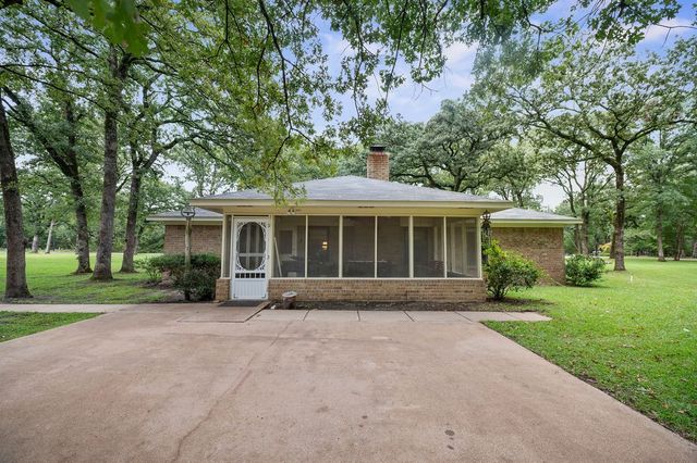 605 County Road 2445, Mineola, TX 75773
