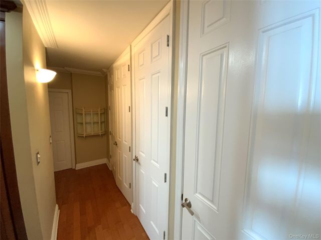 27010 Grand Central Parkway 27A, Floral Park, NY 11005