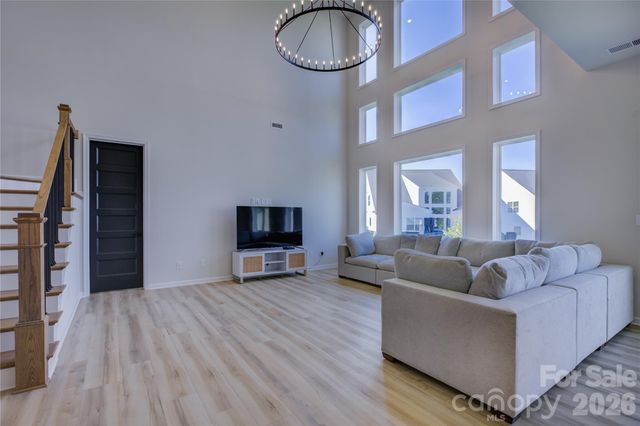 17910 Wilbanks Drive, Charlotte, NC 28278