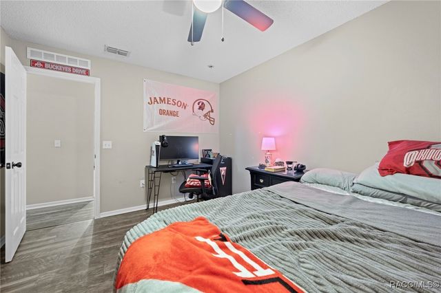 880 W Rum Place, Dunnellon, FL 34434