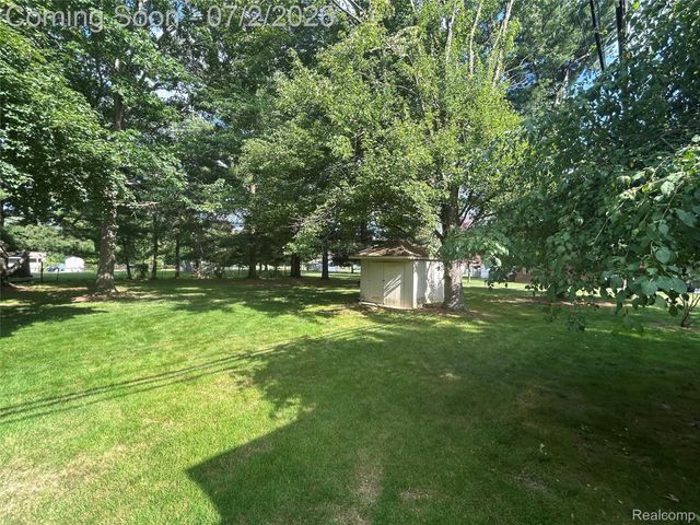 16080 Merriman Road, Livonia, MI 48154
