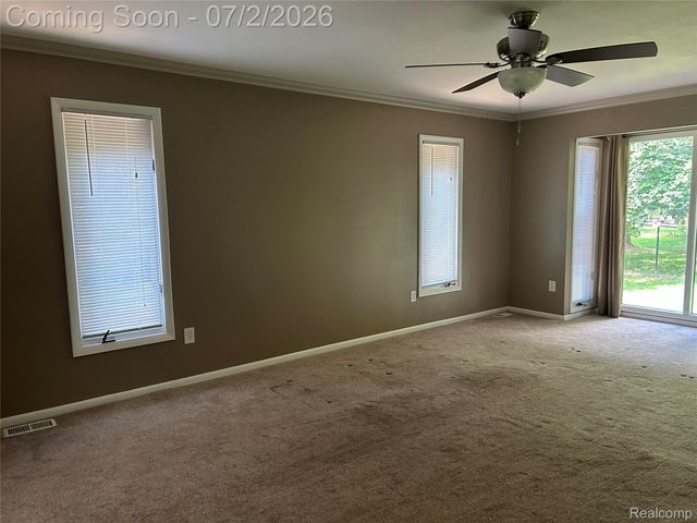 16080 Merriman Road, Livonia, MI 48154