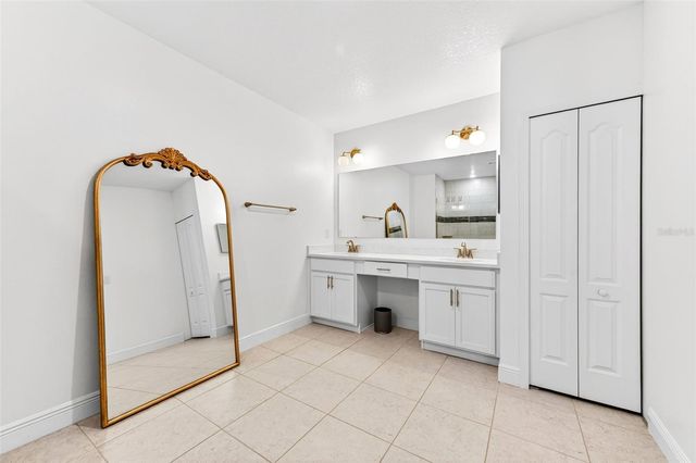 2530 ROYGARIS STREET NW, Palm Bay, FL 32907