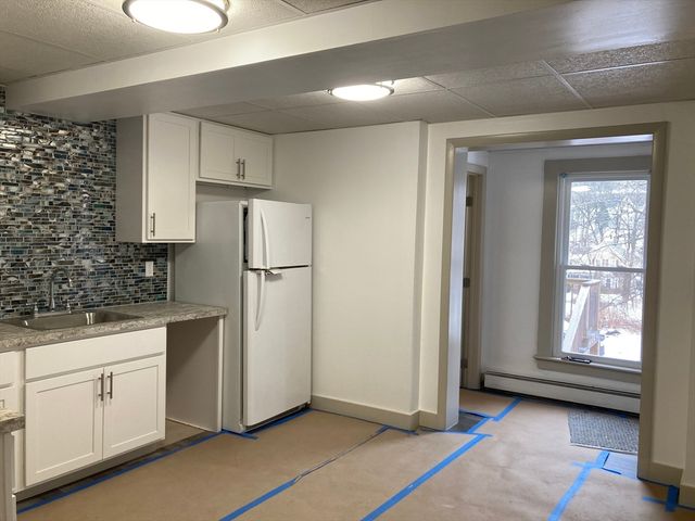 32 West Main 202, Marlborough, MA 01752
