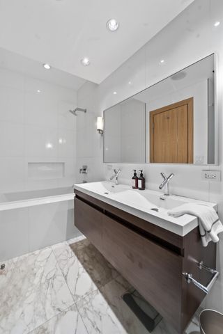 2301 Collins Avenue Ph14, Miami Beach, FL 33139