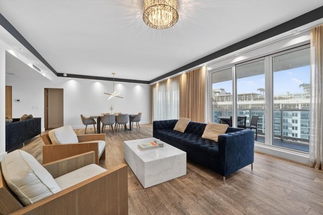 2301 Collins Avenue Ph14, Miami Beach, FL 33139