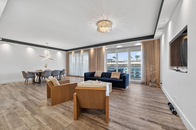 2301 Collins Avenue Ph14, Miami Beach, FL 33139