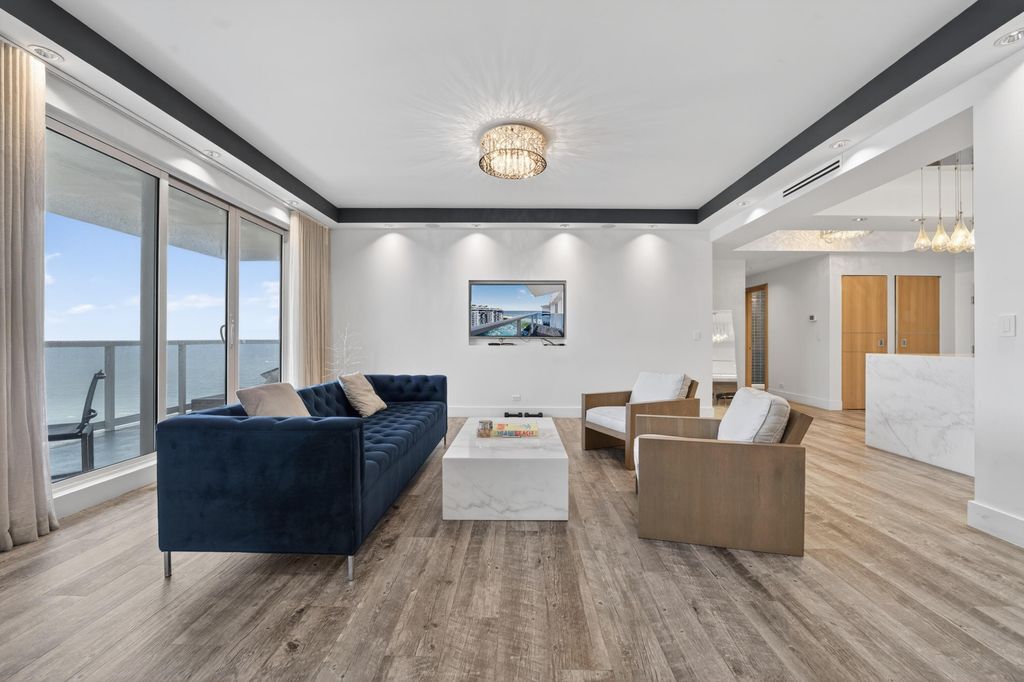2301 Collins Avenue Ph14, Miami Beach, FL 33139