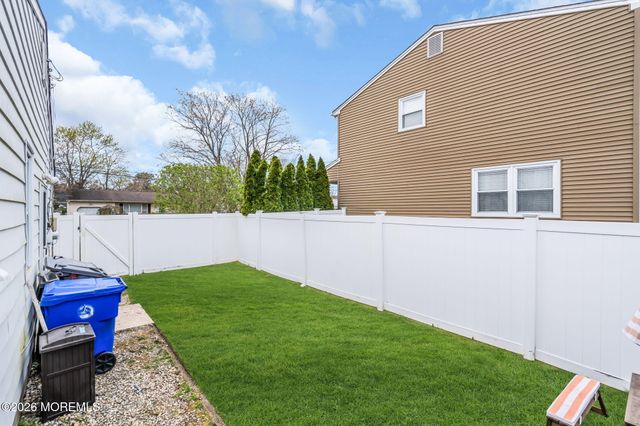 305 Hudson Drive, Brick, NJ 08723