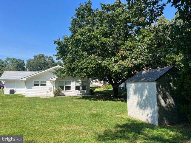 231 ELMTOWNE BLVD, Hammonton, NJ 08037